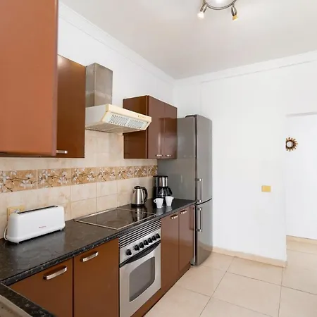 Mannat By וילה פוארטו דל כרמן