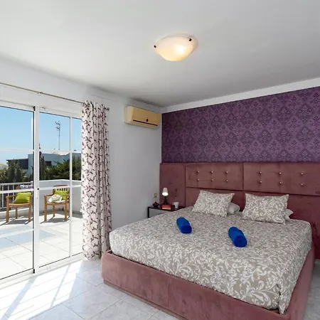 Villa Mannat By Puerto del Carmen (Lanzarote)